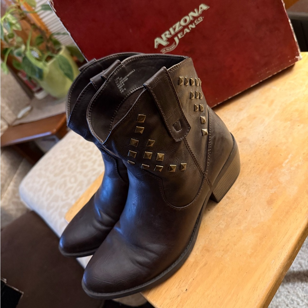 Arizona Jean Company Dark Brown Ankle Boots with Gold Studs